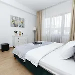 Color Apartments Franceza Street 4Bedrooms
