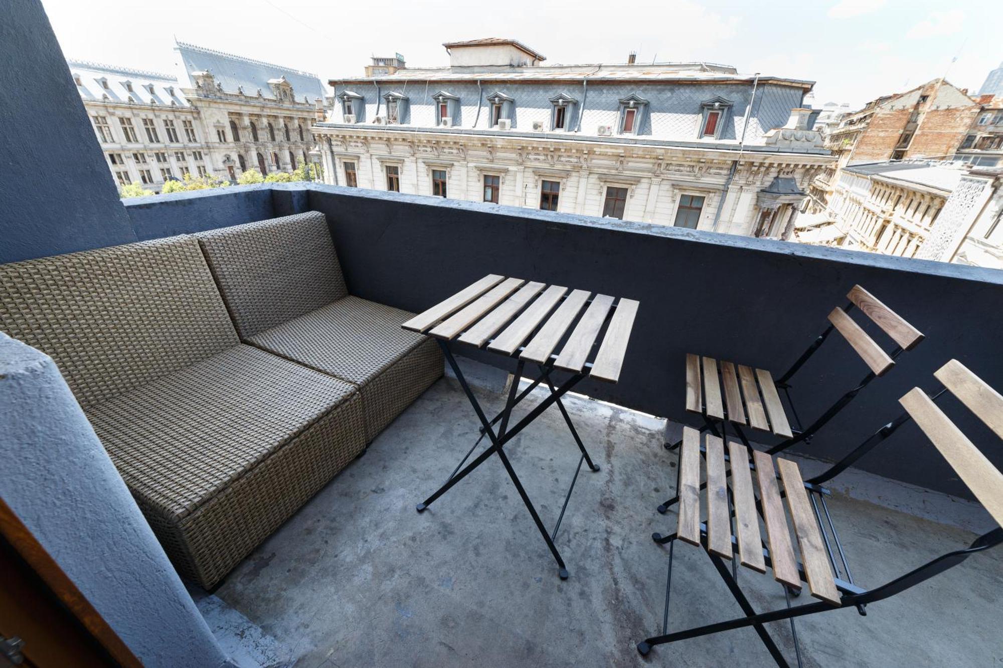 Color Franceza Street 4bedrooms Apartament *